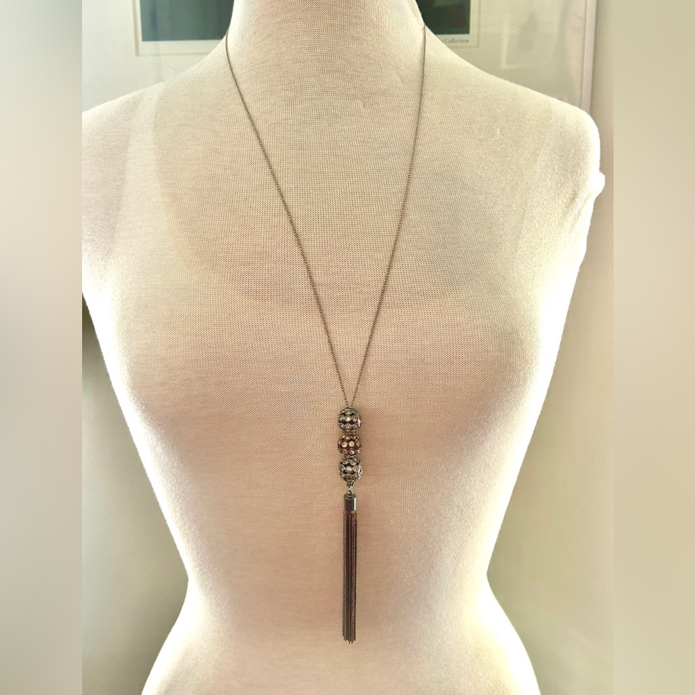 Elegant Silver and Rose Gold Tones Beaded Necklace
